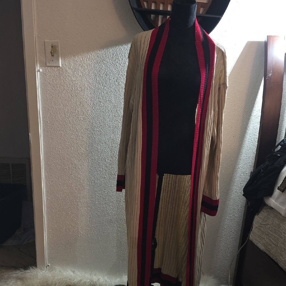 Boohoo Plus Cream and Red Long Cardigan